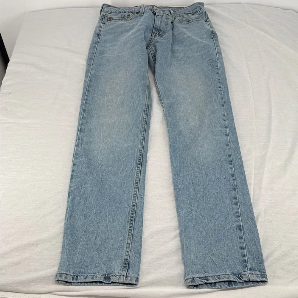 Levis this item